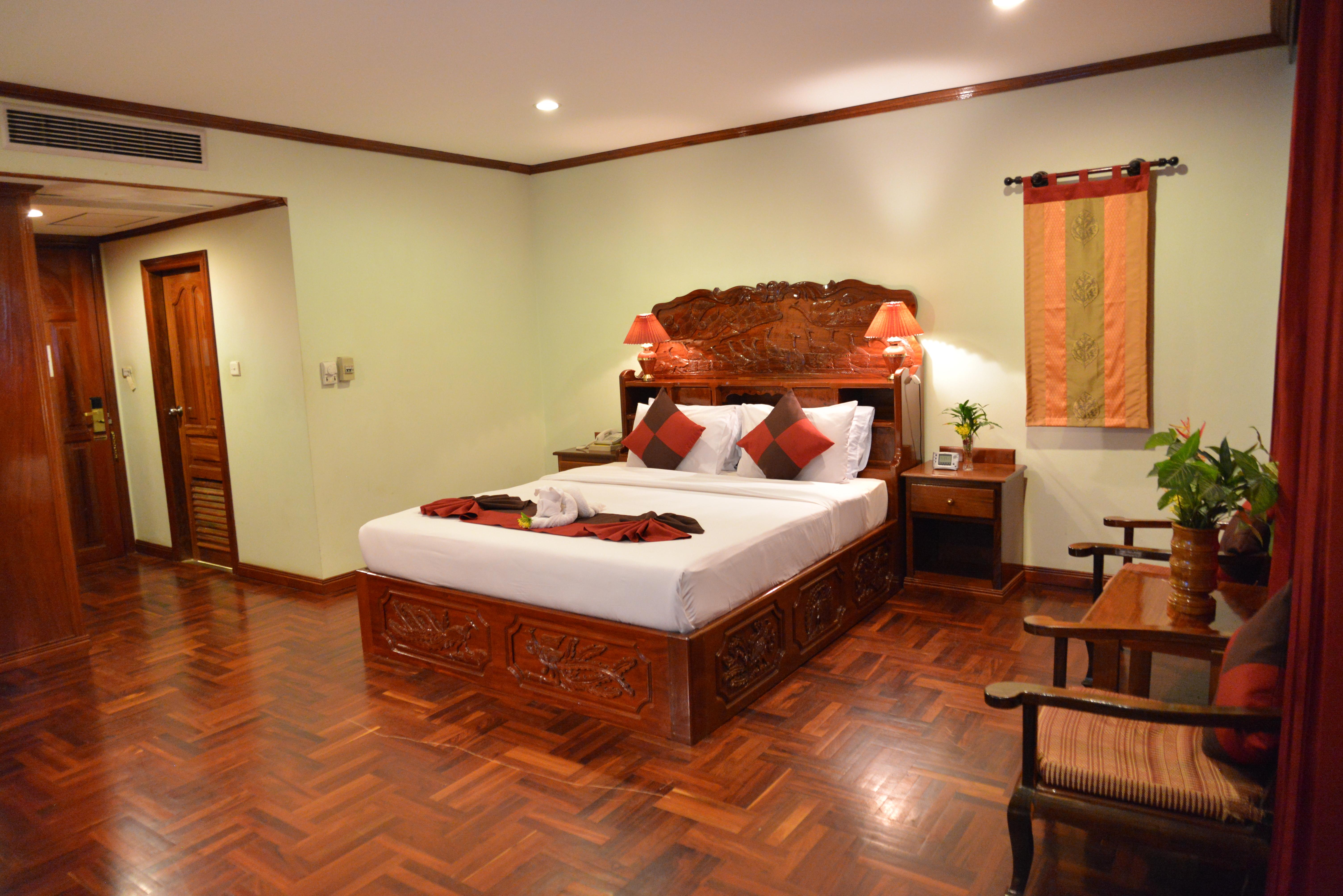 Angkor Hotel Сиемрип Экстерьер фото