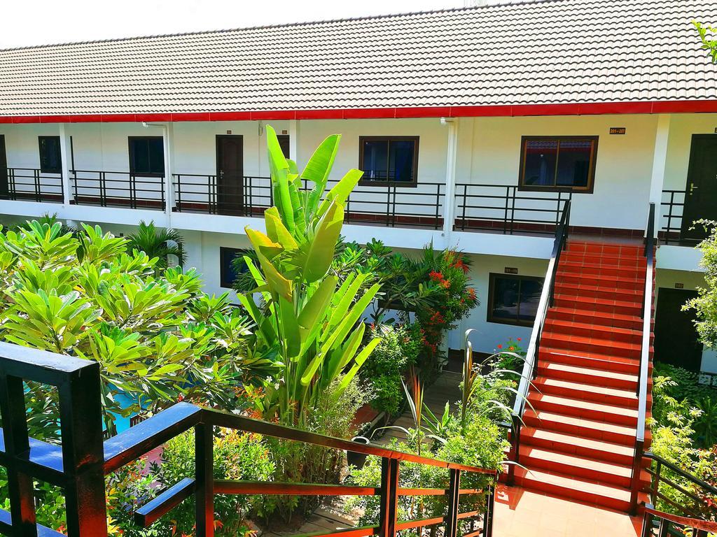 Angkor Hotel Сиемрип Экстерьер фото