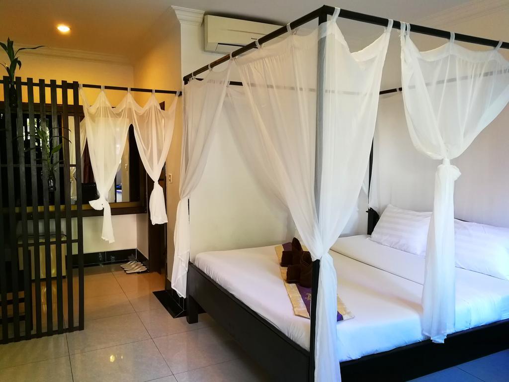 Angkor Hotel Сиемрип Экстерьер фото