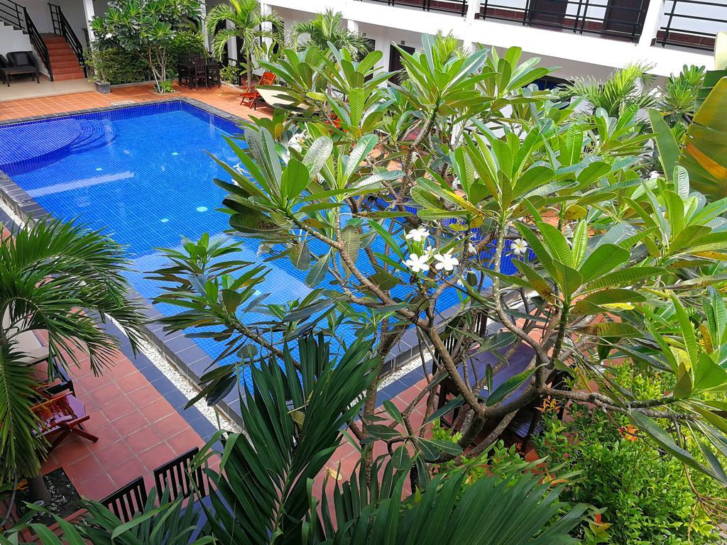 Angkor Hotel Сиемрип Экстерьер фото